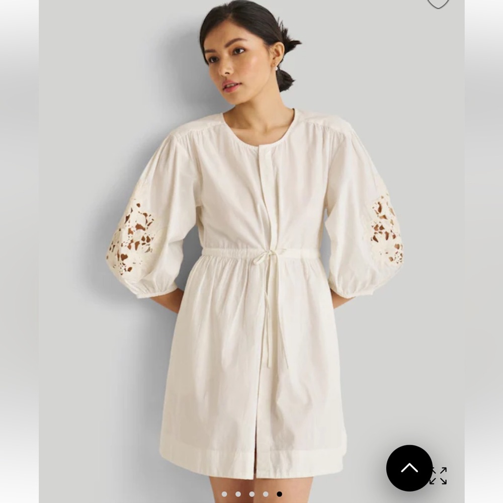 Reistor Eyelet off white Dress with Balloon Sleeves New with Tags Size Medium